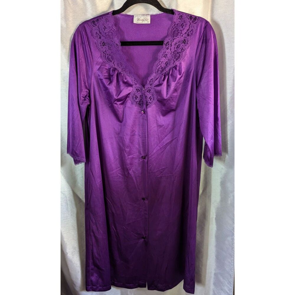 Vanity Fair Chemise Lace Accent 3/4 sleeve button Down Slip Vintage Purple Sz: S